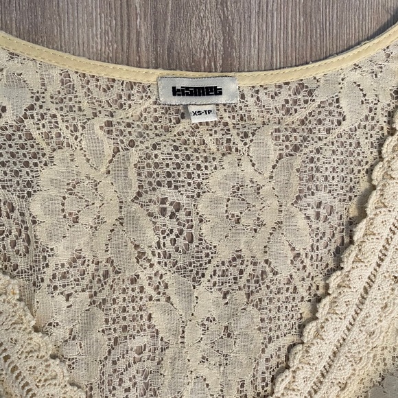 Kismet empire waist lace top size XS - Picture 2 of 3